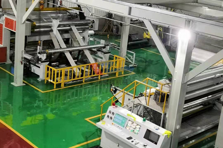 紡熔無(wú)紡布設(shè)備10.jpg 紡熔無(wú)紡布設(shè)備10.jpg